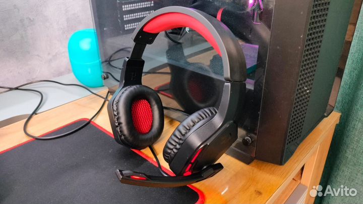 Игровые наушники Redragon Themis h220