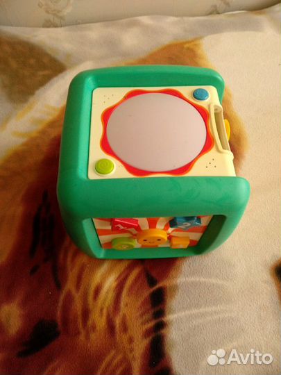 Кубик развивающий