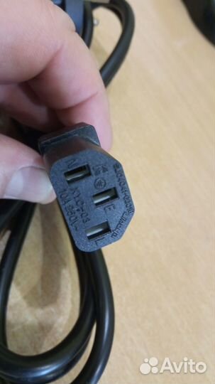 Шнур питания 220В для компьютеров