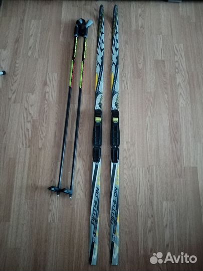 Беговые лыжи