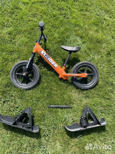 Беговел strider sport 12 с комплектом лыж для зимы