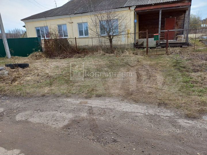 Дом 66,7 м² на участке 12 сот.