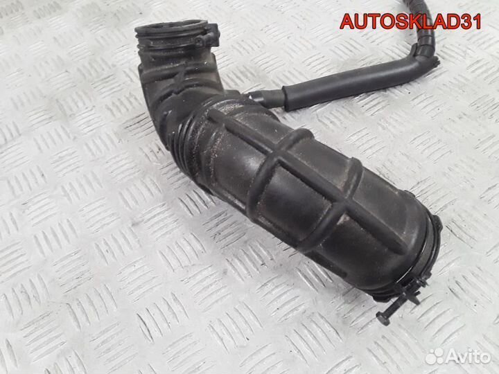 Патрубок воздушного фильтра Kia Ceed 281382H000