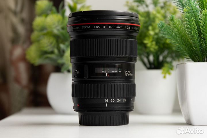 Canon EF 16-35mm f/2.8L USM