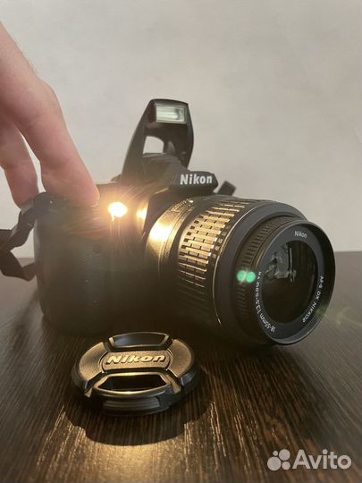 Зеркальный фотоаппарат Nikon D3000 kit