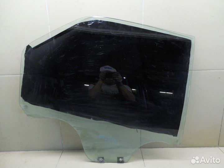 Стекло двери задней правой Logan 2005-2014