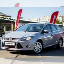 Ford Focus 1.6 AMT, 2013, 201 000 км, с пробегом, цена 835 000 руб.