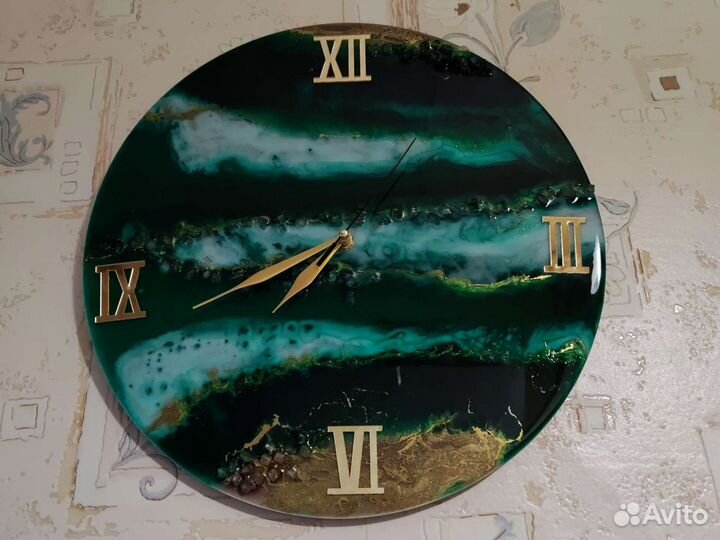 Часы настенные ручной работы