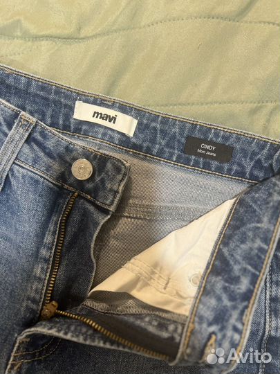 Джинсы женские