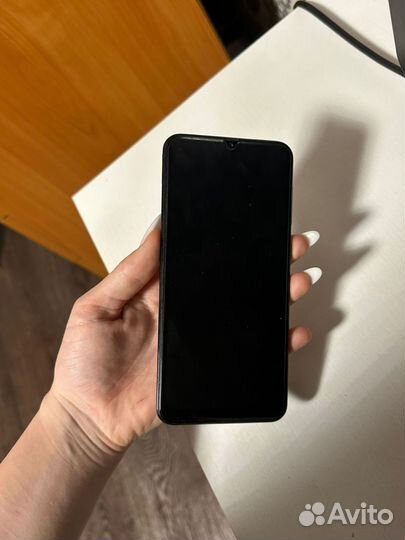 Samsung Galaxy A50, 4/64 ГБ