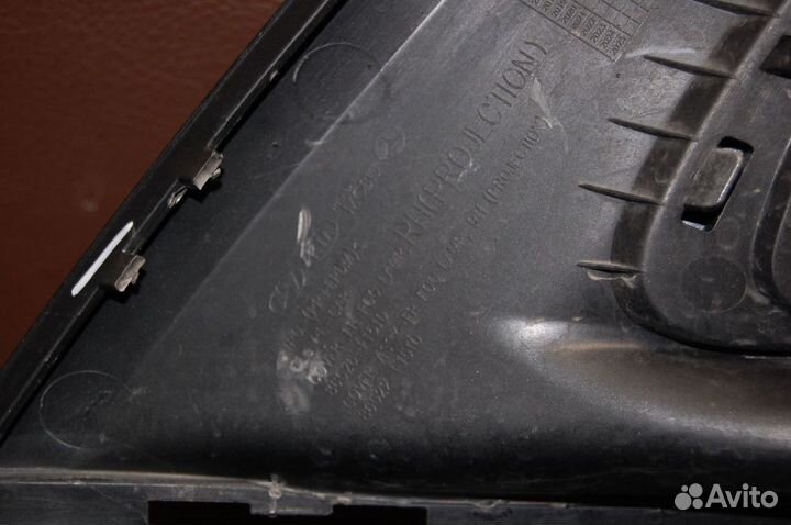 Накладка фары противотуманной - Kia Sportage 4