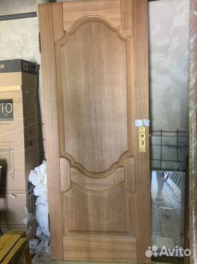 Дверь шпонированная