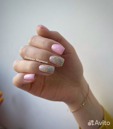 Наращивание ногтей и покрытие Гель лаком ногтей