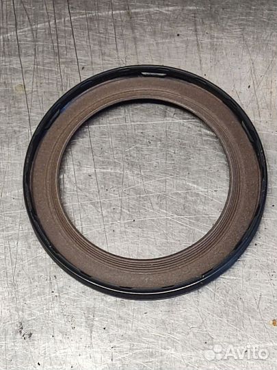 Сальник коленвала 4.2 BAR VW Туарег Audi Q7