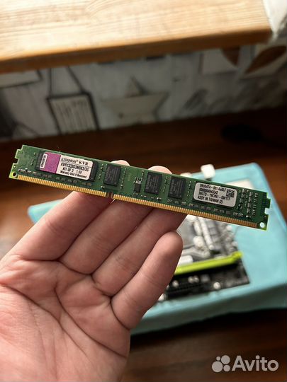 Материнская плата lga 2011