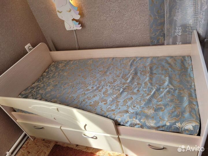 Детская кровать от 3 лет с матрасом