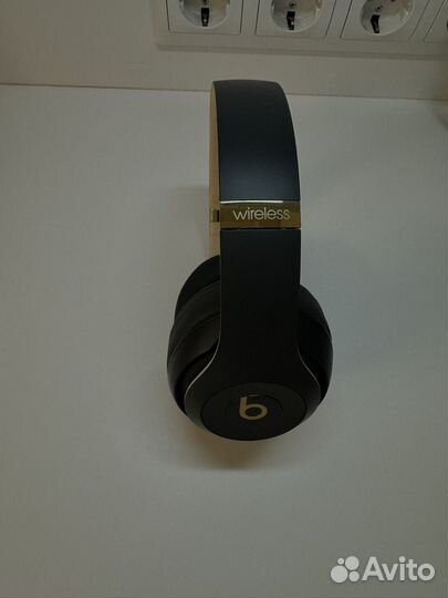 Беспроводные наушники