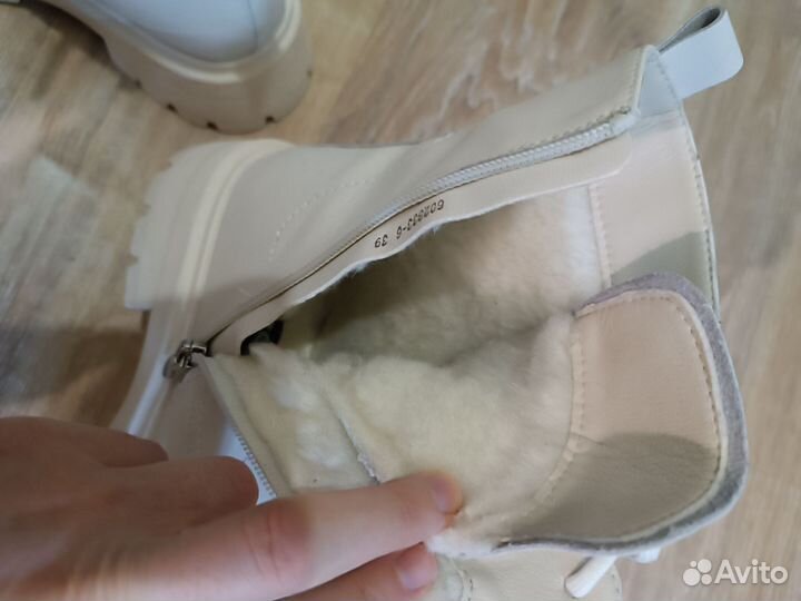 Ботинки женские зимние 39 размера бу