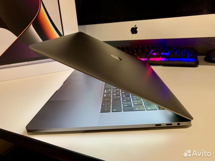 Apple Macbook Pro 15 2019 i9/16gb/512gb