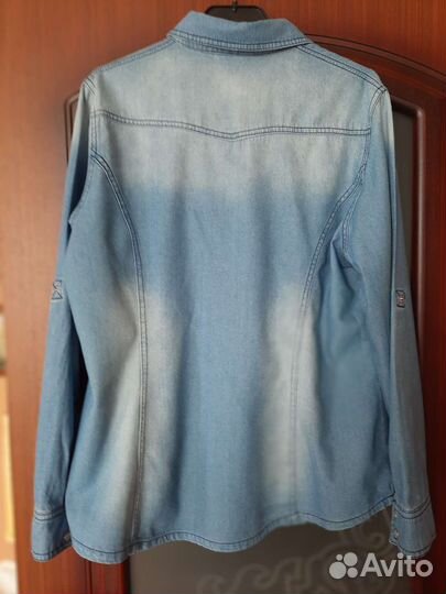 Джинсовая рубашка
