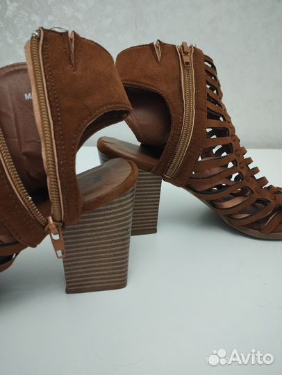 Босоножки женские 40 размер