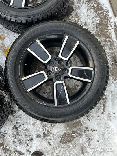 Оригинальные шины диски на Kia 5/114.3 r8