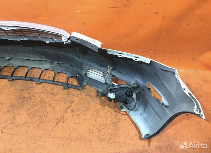 Бампер с решеткой передний lexus sc430