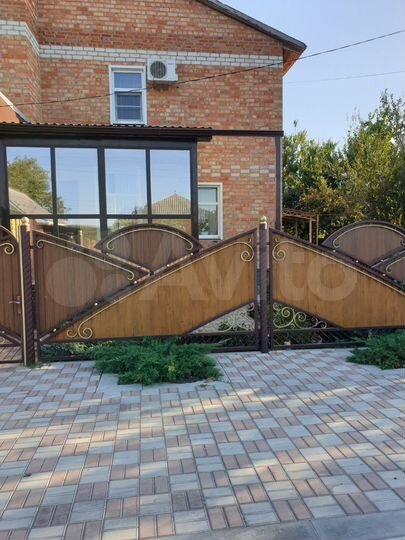 Дом 105 м² на участке 4 сот.