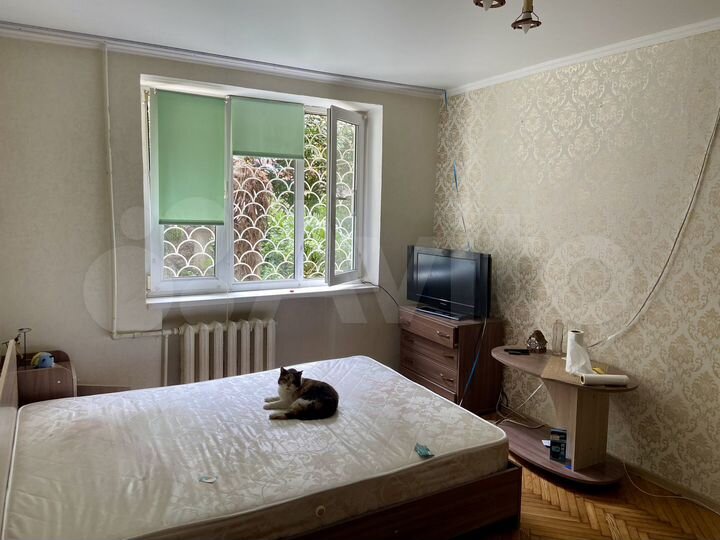 Комната 15 м² в 3-к., 1/5 эт.