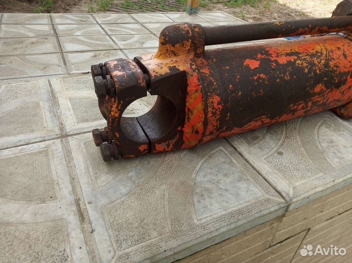 Гидроцилиндры навески тракторов Т-150, дт-75, Т-4а