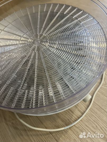 Сушилка для овощей и фруктов ветерок 2