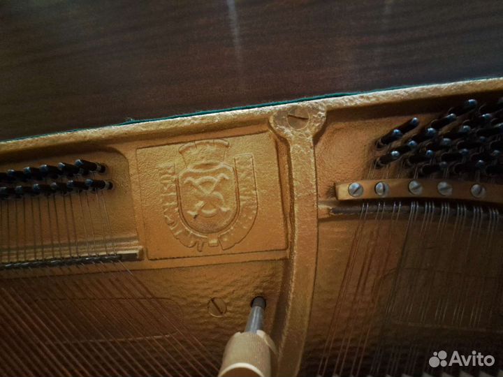 Пианино Alexander Herrmaann