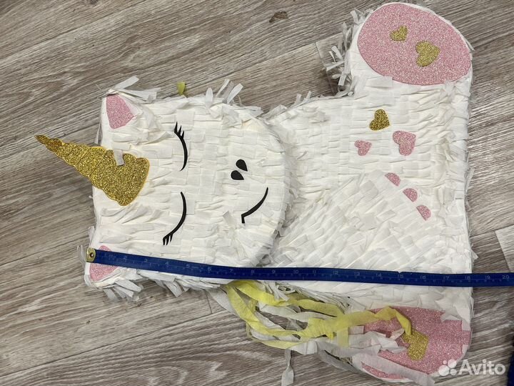 Единорог украшение