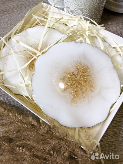 Блюдо и подстаканники из эпоксидной смолы