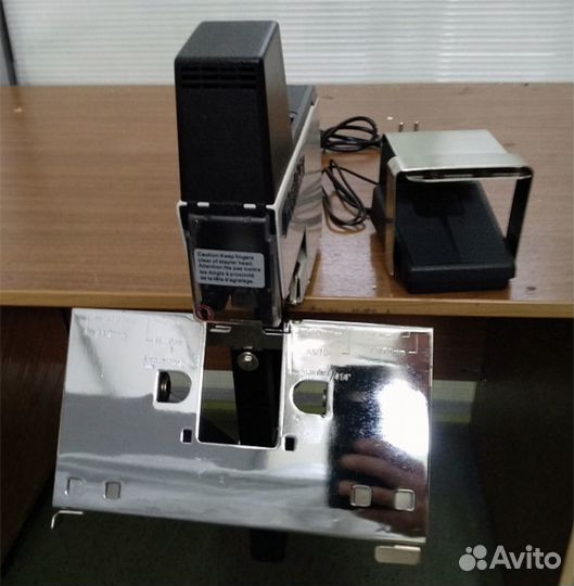 Степлер электрический Grafalex 106 для типографии