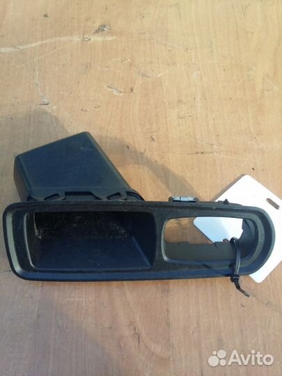 Ручка крышки багажника порше панамера