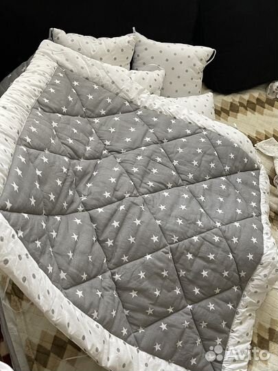 Бортики в детскую кроватку