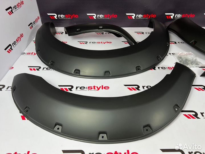 Фендера Ford Ranger 2011-2015 U1685