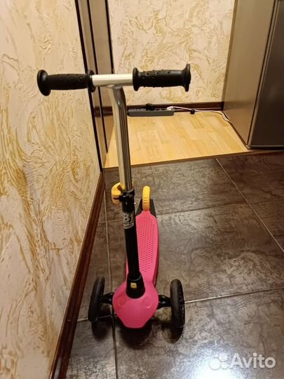 Самокат детский трехколесный