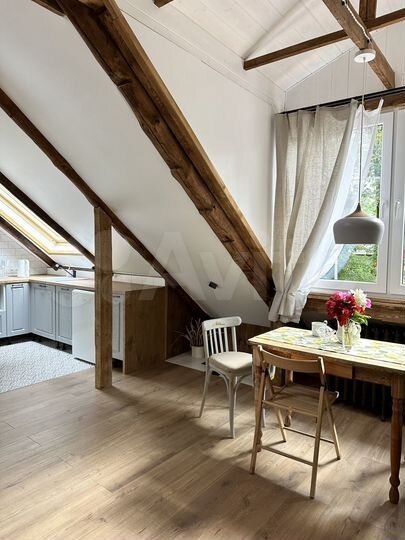 2-к. квартира, 45 м², 3/3 эт.