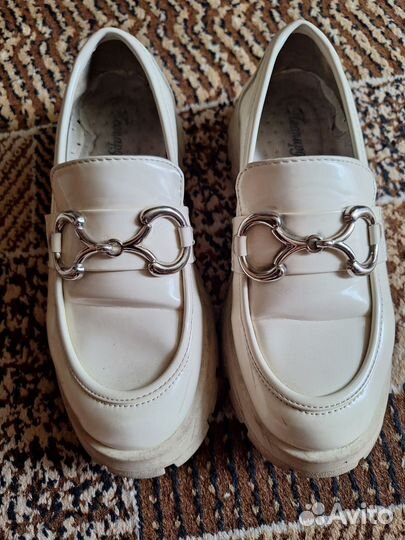 Лоферы на девочку размер 36