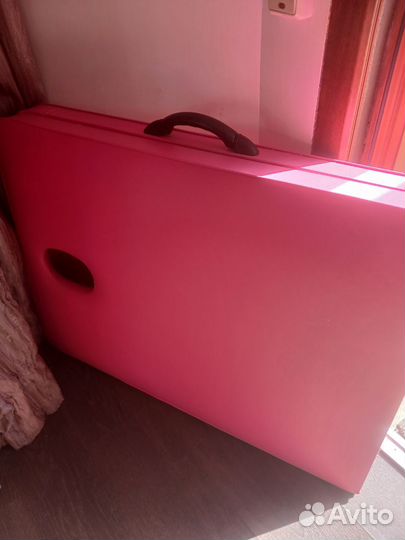 Кушетка массажная