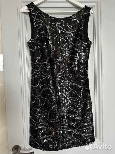 Короткое черное коктейльное платье 44/46