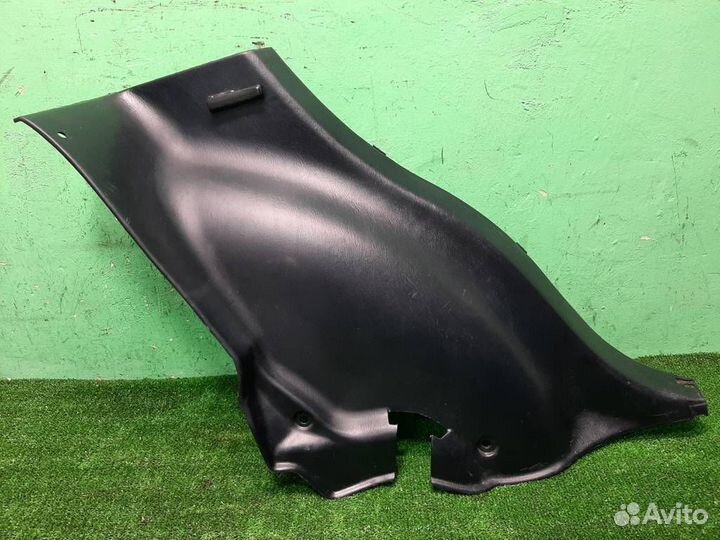 Обшивка левой стойки Lexus RX300 (MCU15) 2002