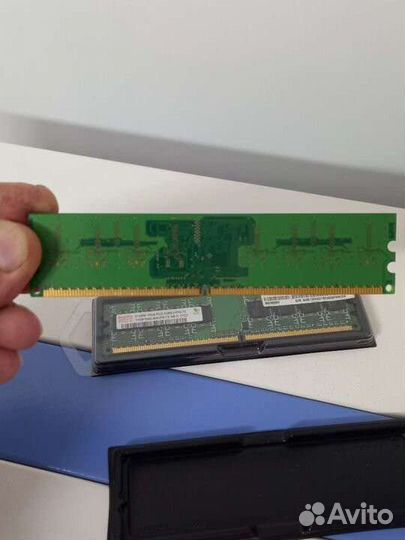 Память 512 MB PC2-5300U