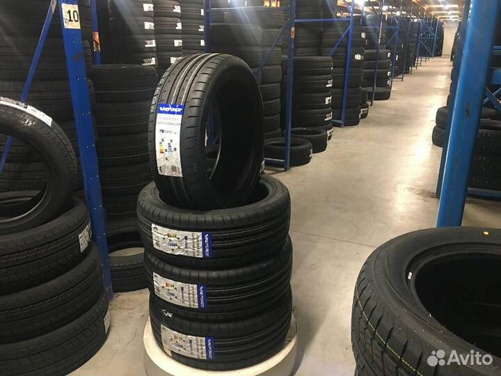 Windforce Catchfors UHP 215/45 R18 93W