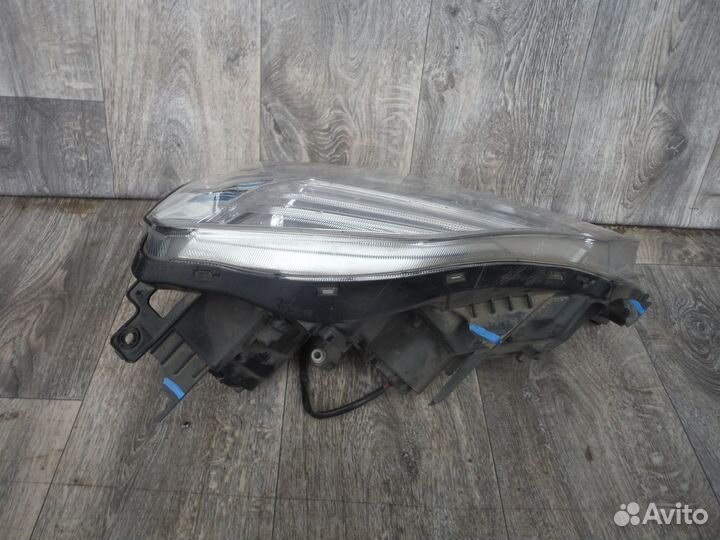 Фара левая (ксенон) №18 nissan X-Trail T31 2012