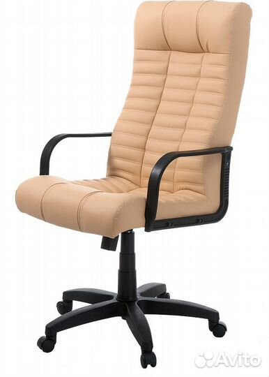 Компьютерное кресло руководителя