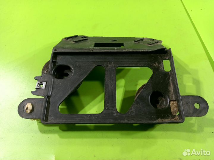 Кронштейн для Renault Logan 2005-2014