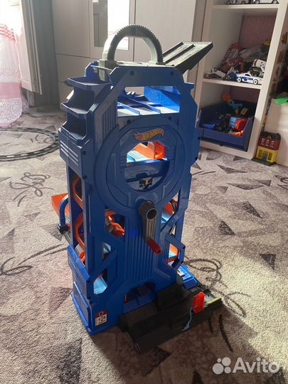 Гараж хотвилс